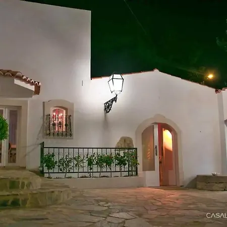 Strelitzia - Quinta Casalinho Da Azenha Bed & Breakfast